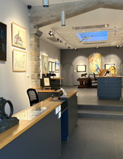 Exposition Raymon Moretti Le Trait du génie au Centre Cristel Éditeur d'Art à Saint-Malo en Bretagne (dessins, peintures...)