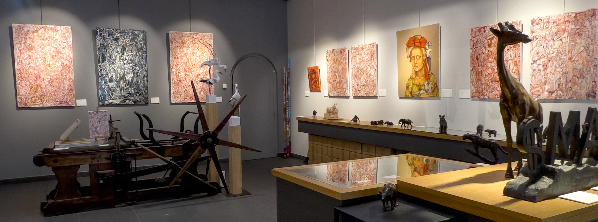 Exposition Le Monde enchanté de Nadyn Kuntz Centre Cristel Éditeur d'Art Saint-Malo